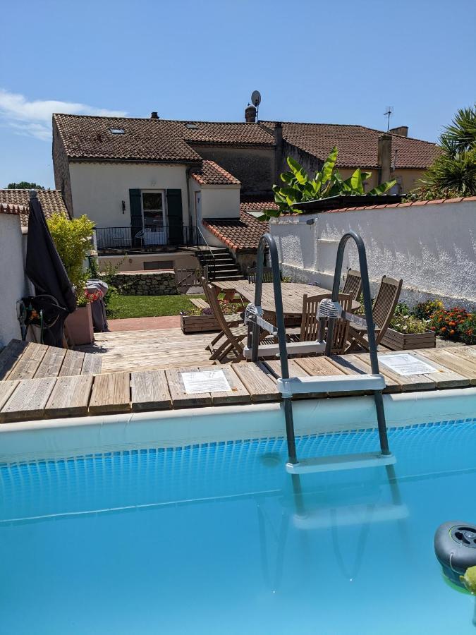 Gite L'Ancienne Charcuterie Buzet-sur-Baise Exterior foto